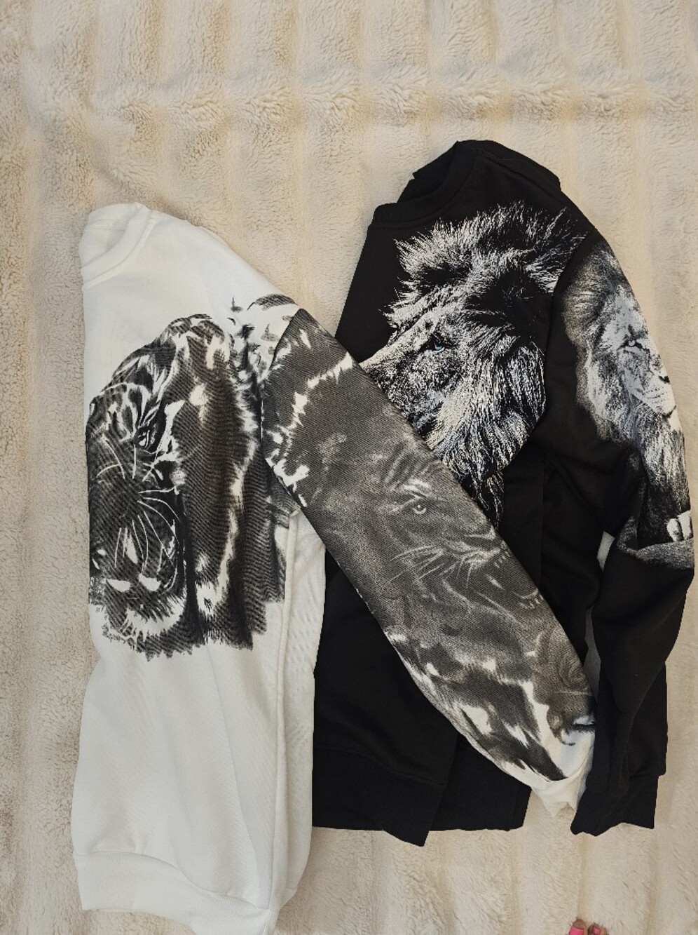 Graphic Lion & Tiger Sweatshirt Duo - Black & White
